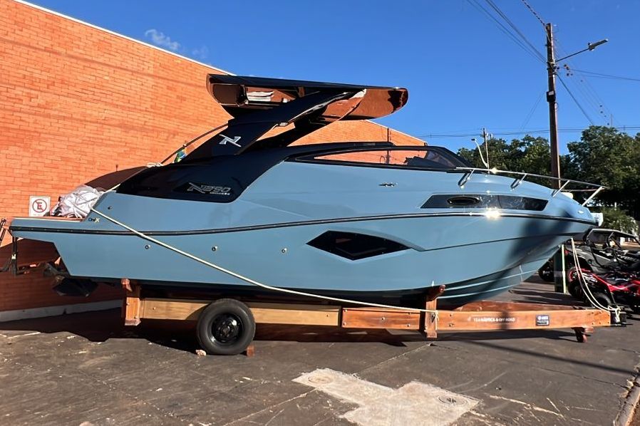 Nx 290  - Motor 350 Hp Mercruiser rabeta bravo III - Ano 2025